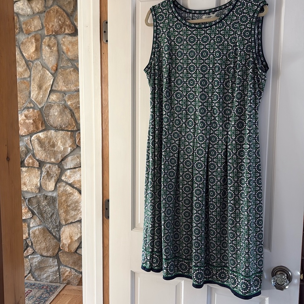 Max Studio 1X sleeveless Green/Navy/ White Dress